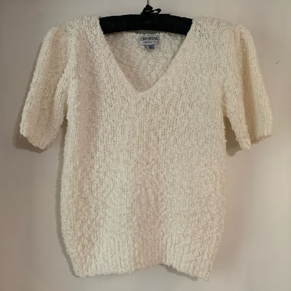 Crystal Sportswear LTD Sweaters - Vintage 1980s Women's Cream Chunky Knit Short Sleeved V-Neck Sweater Cottagecore